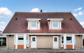 3 Bedroom Beautiful Home In Höganäs in Höganäs